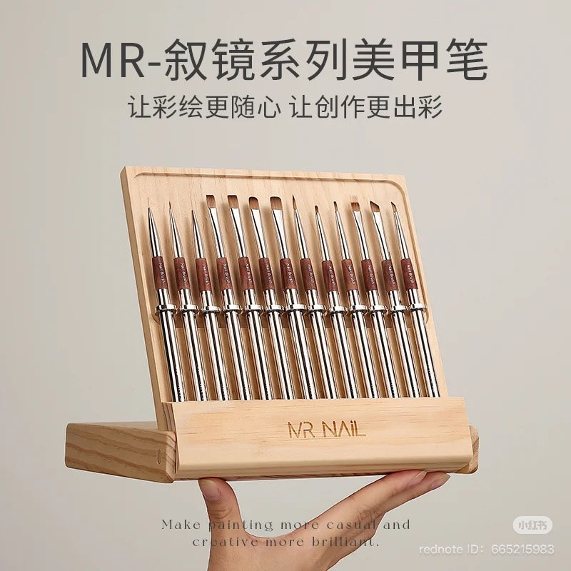 Bộ cọ vẽ móng tay MR. Nail Art Brush Set - 13 cây kèm giá trưng bày